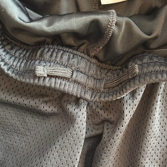 Adidas Black and White Athletic Shorts size youth 14 - Picture 5 of 8